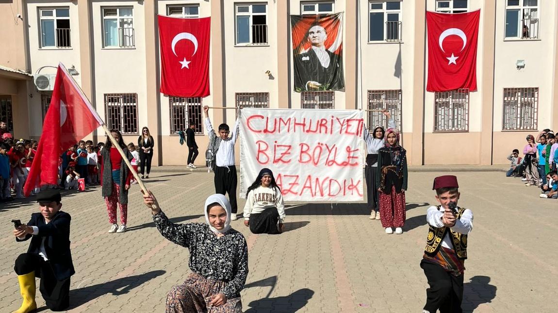 Okulumuzda Cumhuriyet Bayramı Coşkusu